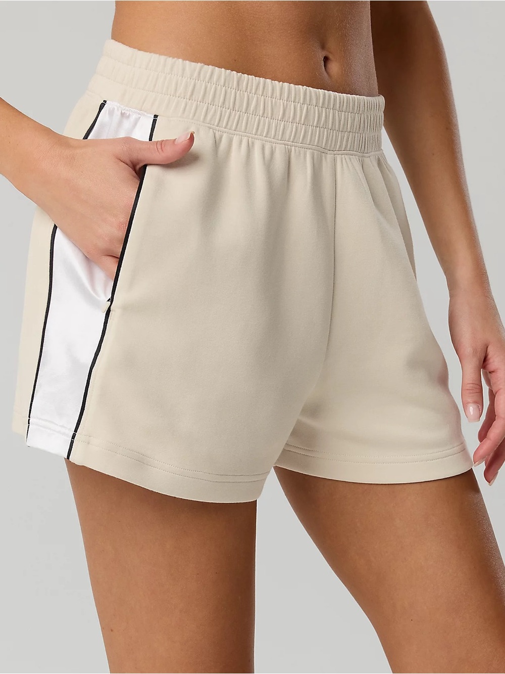 OFFLINE By Aerie ChillUp Satin Track Short